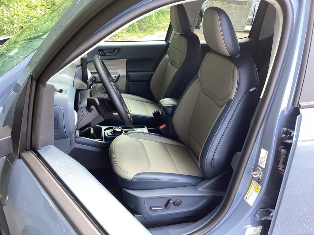 New 2026 Ford Maverick Lariat w/ 4K Tow Package AWD/4WD image 32