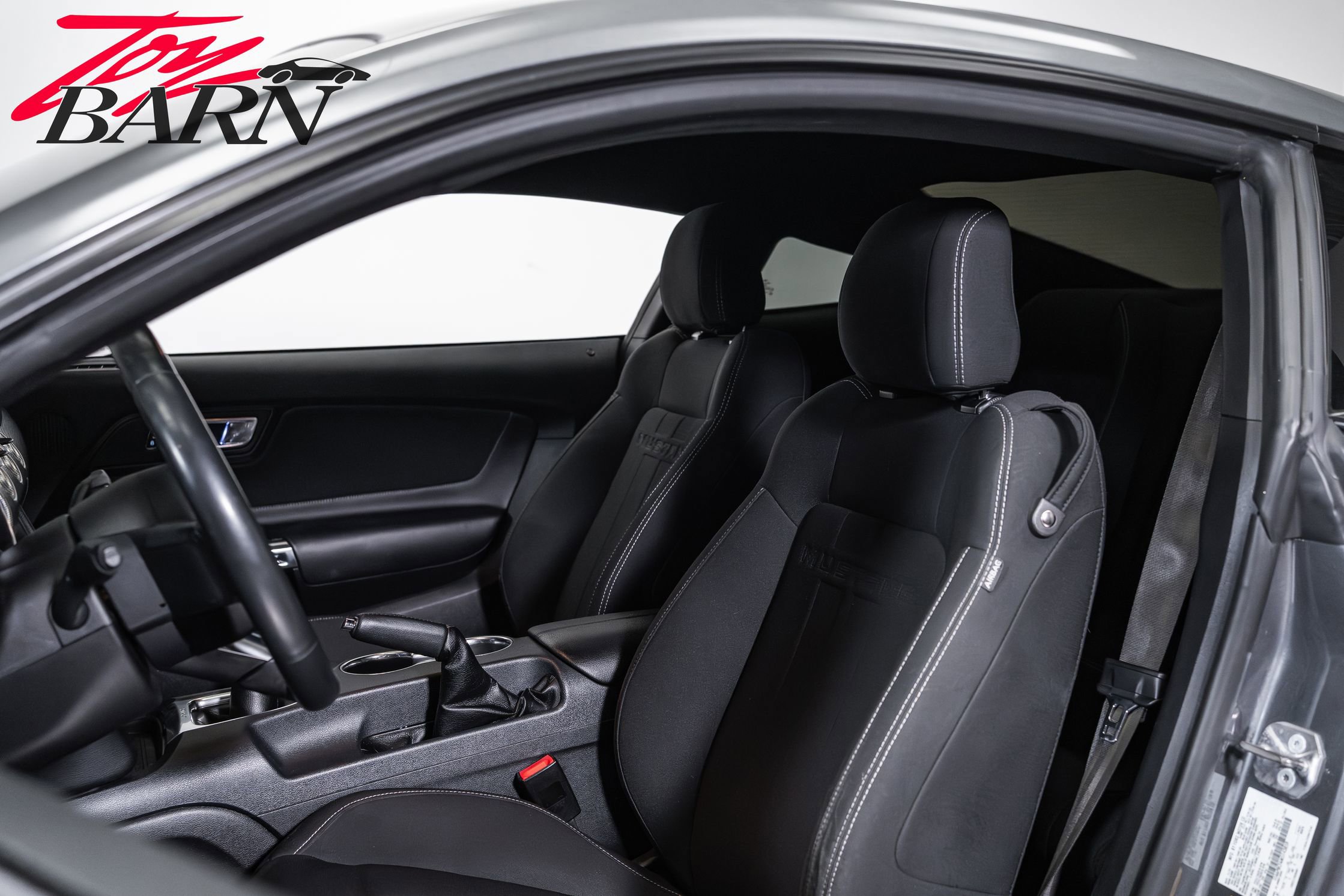 Used 2021 Ford Mustang GT w/ Equipment Group 301A RWD image 23