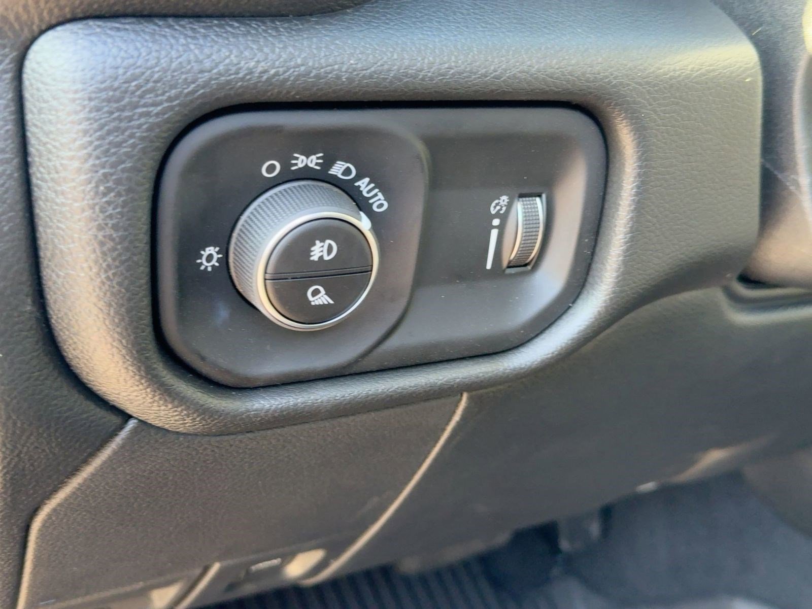 New 2026 RAM 3500 Tradesman image 18