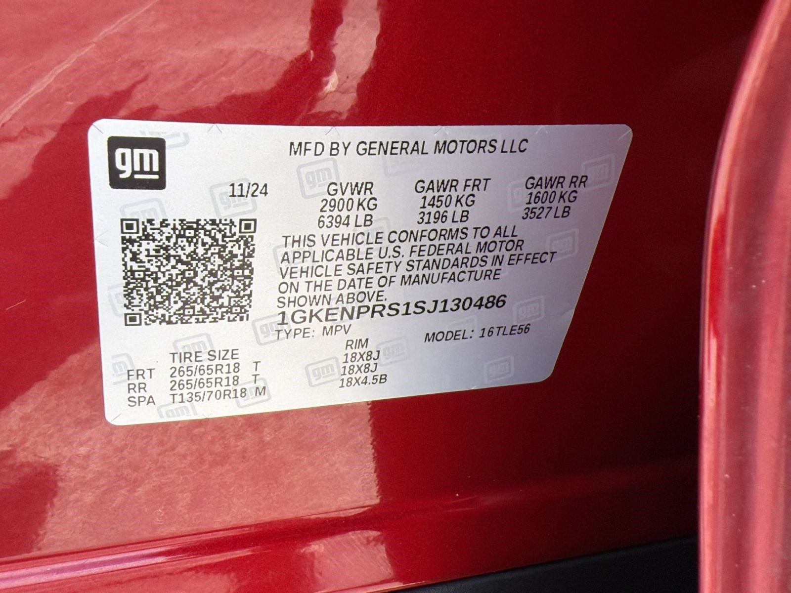Used 2025 GMC Acadia AT4 w/ LPO, Floor Liner Package AWD/4WD image 26