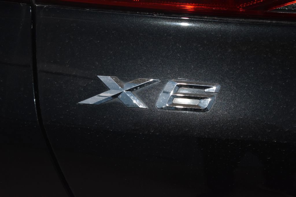 Used 2020 BMW X6 xDrive40i w/ Premium Package image 31