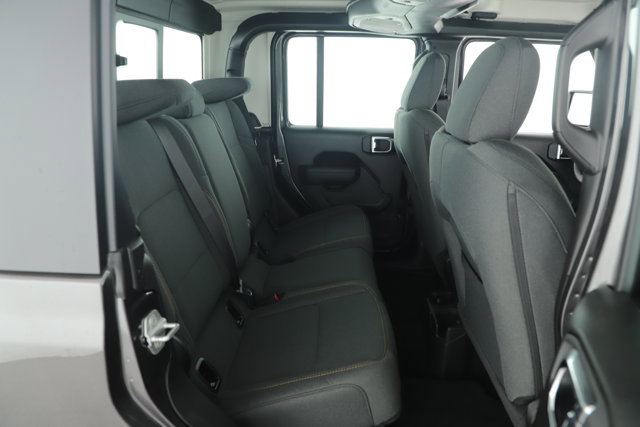 New 2025 Jeep Gladiator Sport image 15