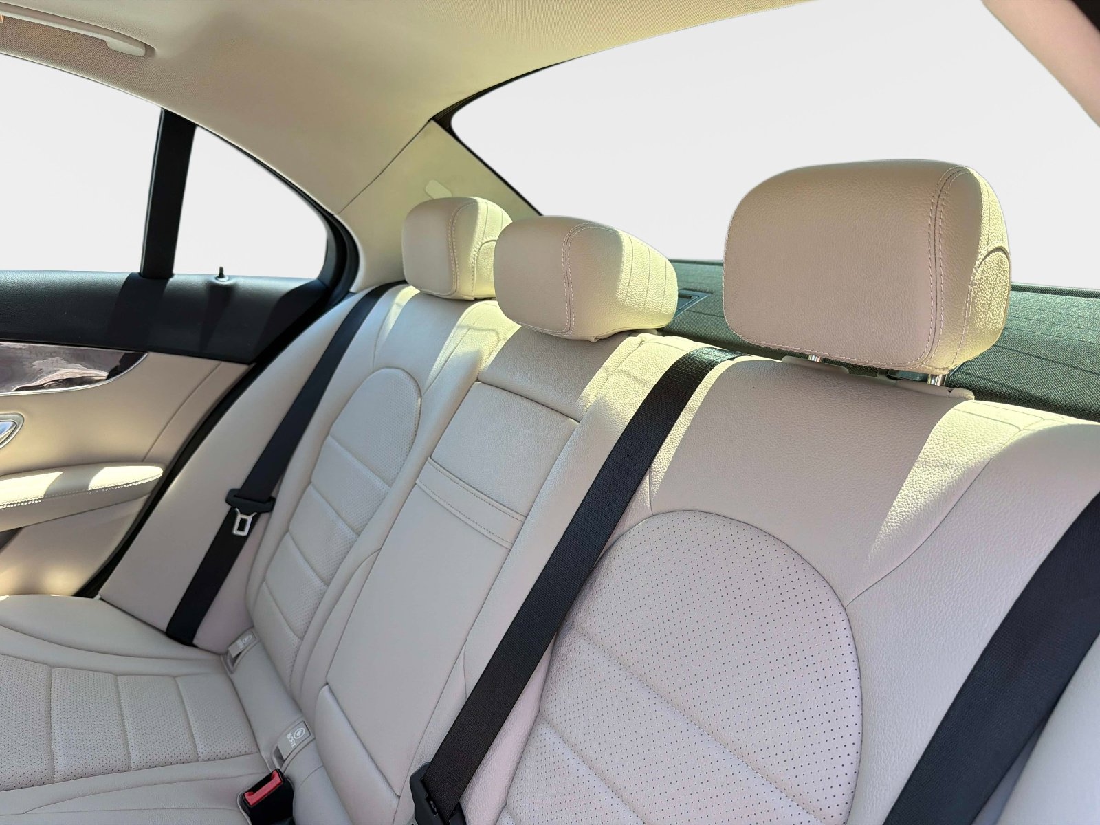 Used 2021 Mercedes-Benz C 300 Sedan image 32