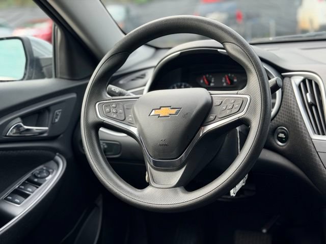 Used 2025 Chevrolet Malibu LT FWD image 22