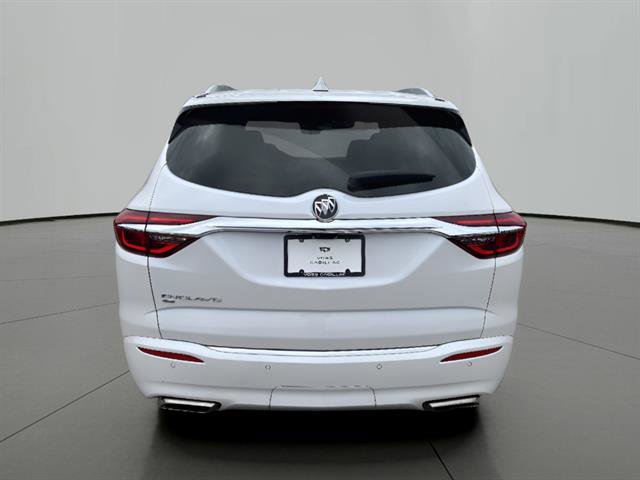 Used 2020 Buick Enclave Avenir w/ Avenir Technology Package AWD/4WD image 4