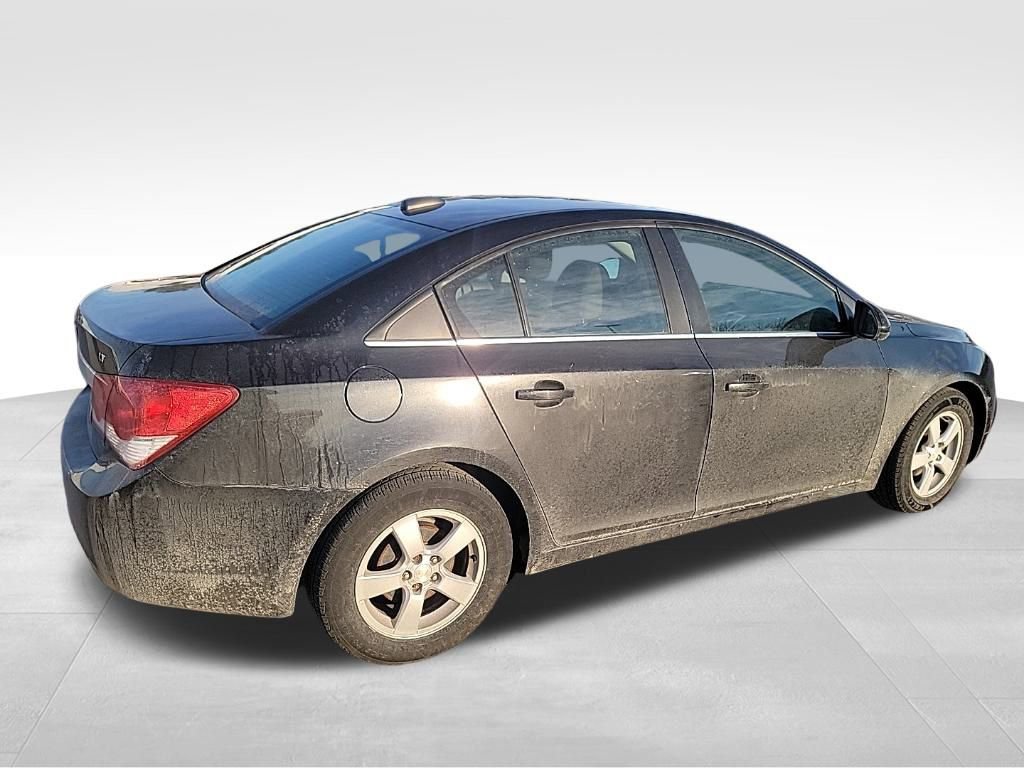 Used 2016 Chevrolet Cruze LT image 16