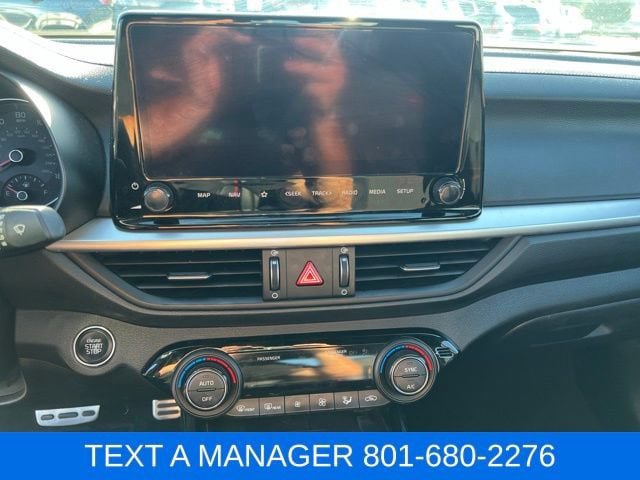 Used 2023 Kia Forte GT FWD image 19