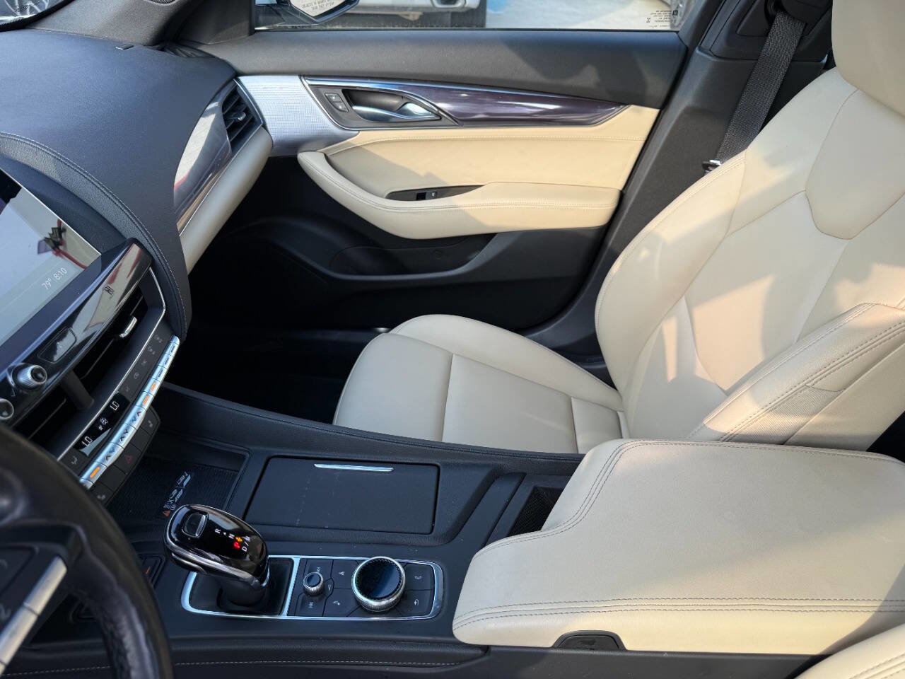 Used 2020 Cadillac CT5 Luxury w/ Sun And Sound Package RWD image 11