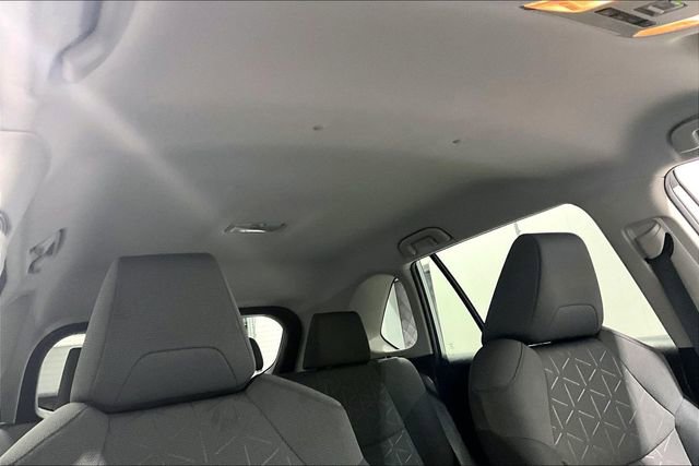 Used 2021 Toyota RAV4 XLE w/ XLE Grade Weather Package image 29