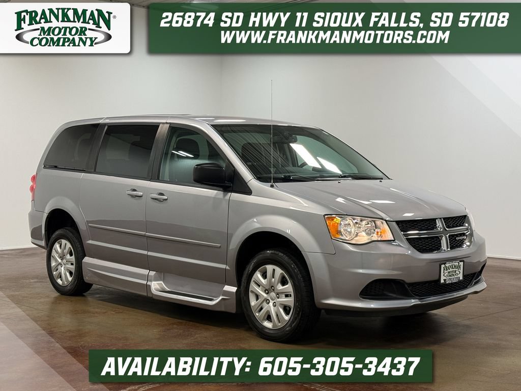 Used 2016 Dodge Grand Caravan SE w/ Quick Order Package 29E SE FWD image 1