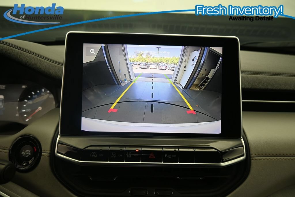 Used 2025 Jeep Compass Limited AWD/4WD image 14