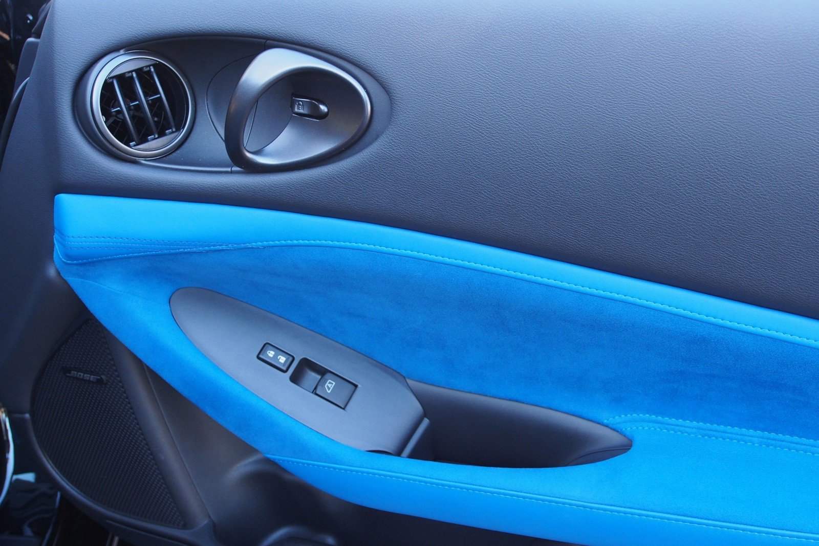 Used 2024 Nissan Z Performance w/ Floor Mat Package image 14