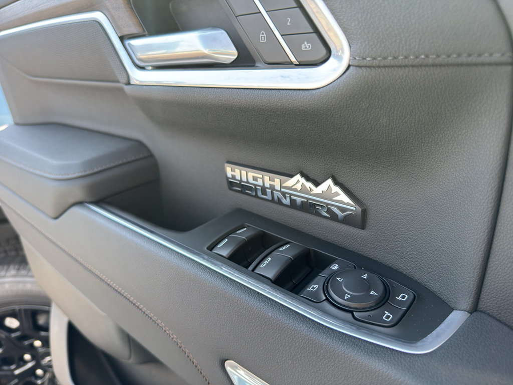 New 2026 Chevrolet Silverado 1500 High Country AWD/4WD image 30