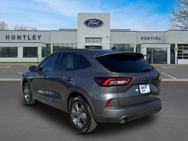 Used 2024 Ford Escape ST-Line w/ Tech Pack #1 AWD/4WD image 6