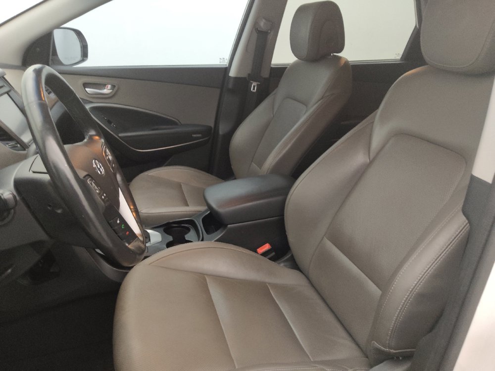 Used 2018 Hyundai Santa Fe Limited w/ Cargo Package FWD image 17
