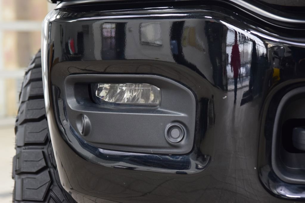 Used 2024 RAM 2500 Laramie w/ Sport Appearance Package AWD/4WD image 12