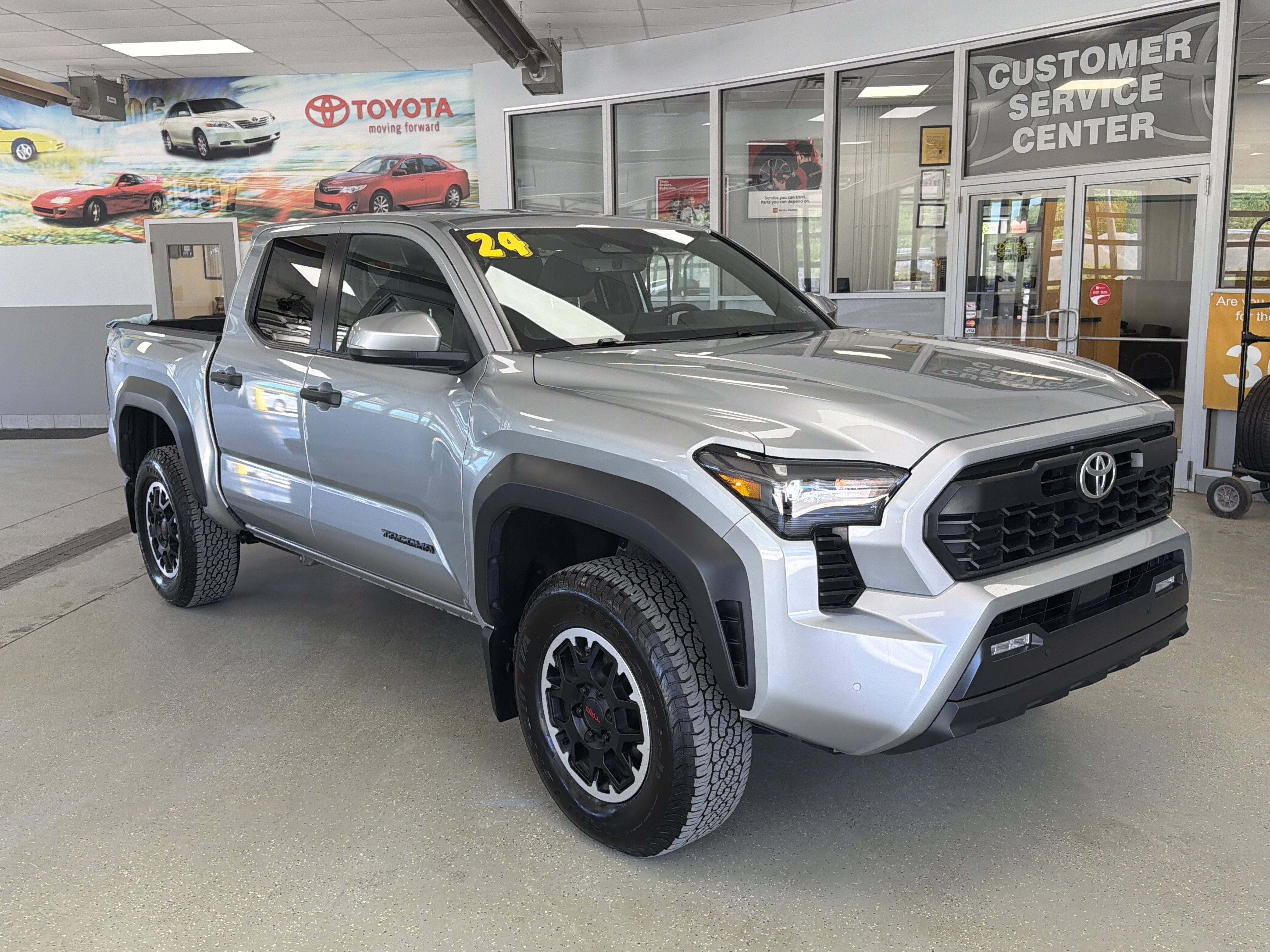 Used 2024 Toyota Tacoma 4x4 Double Cab video 2