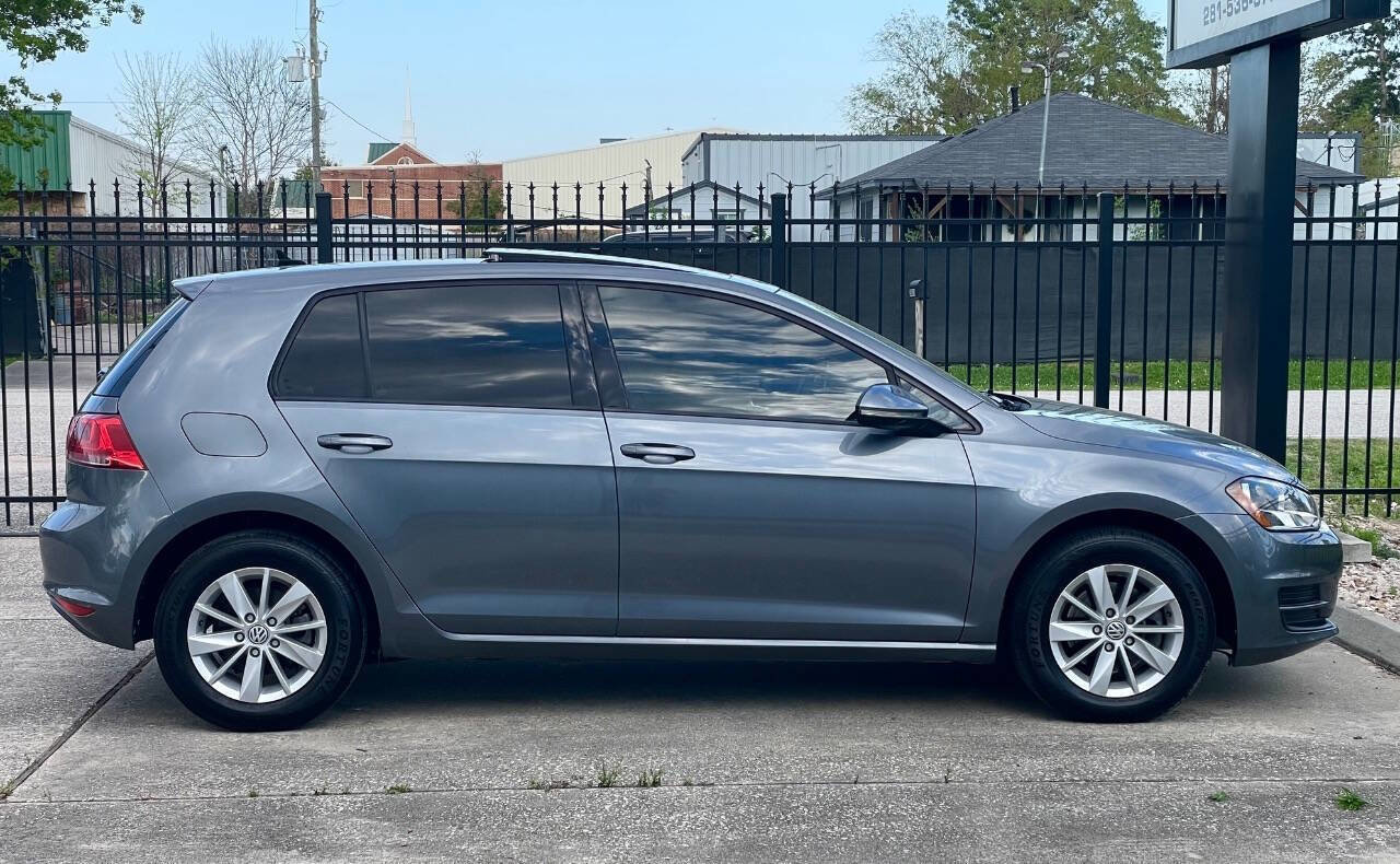 Used 2015 Volkswagen Golf S FWD image 6