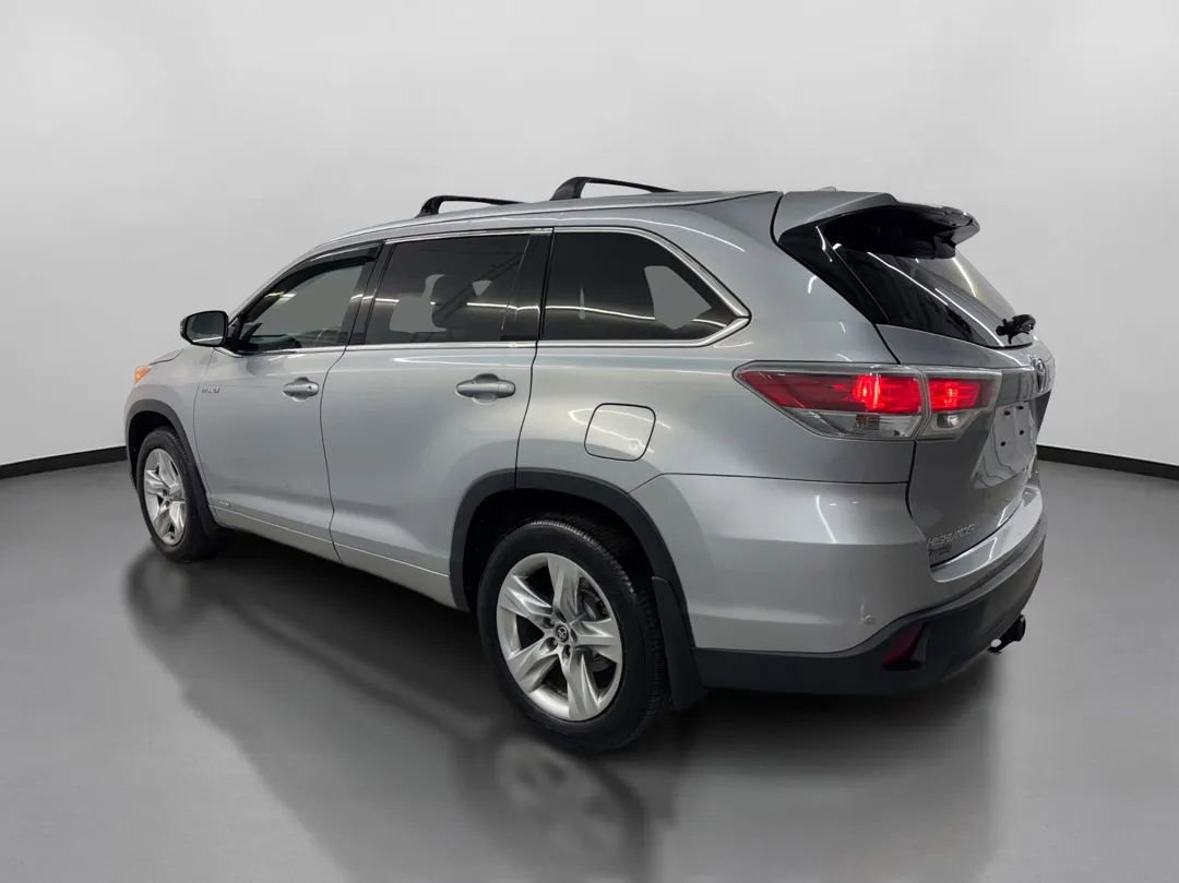 Used 2016 Toyota Highlander Limited image 7