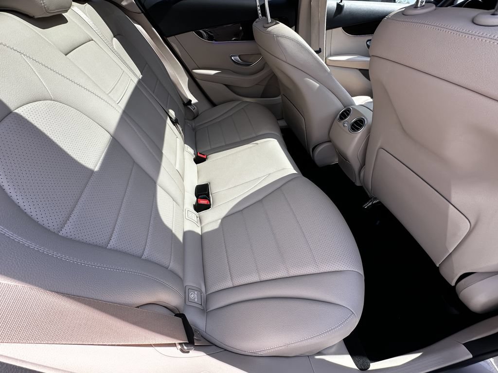 Certified 2021 Mercedes-Benz GLC 300 image 18
