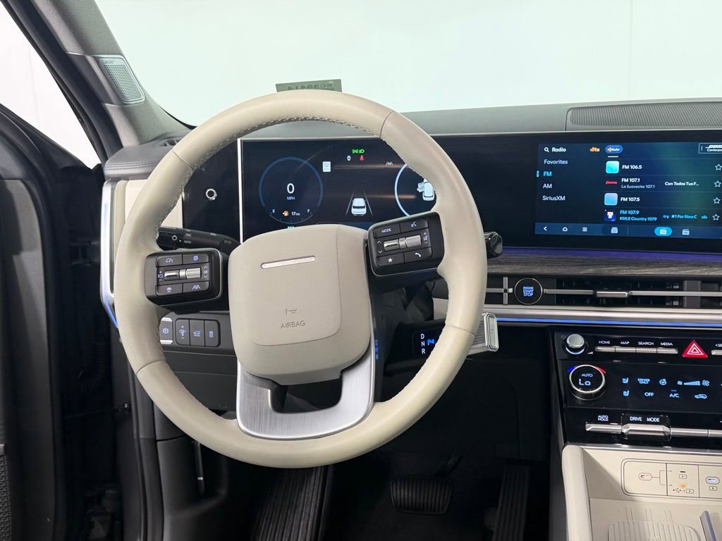 Used 2025 Hyundai Santa Fe Limited FWD image 14