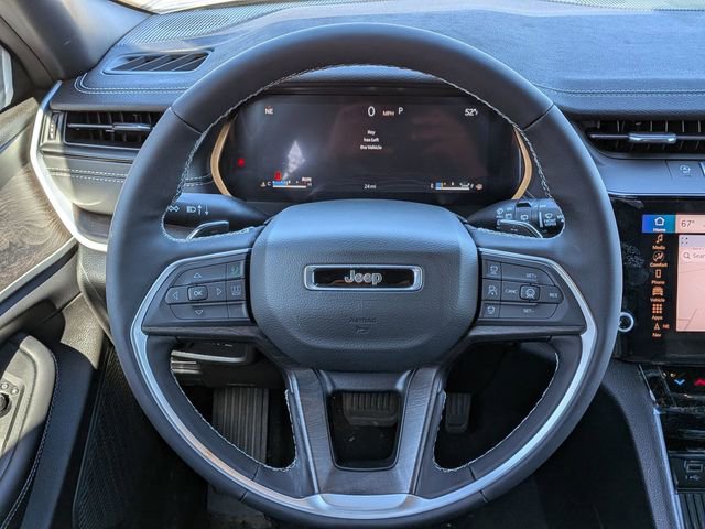 New 2026 Jeep Grand Cherokee Laredo image 19