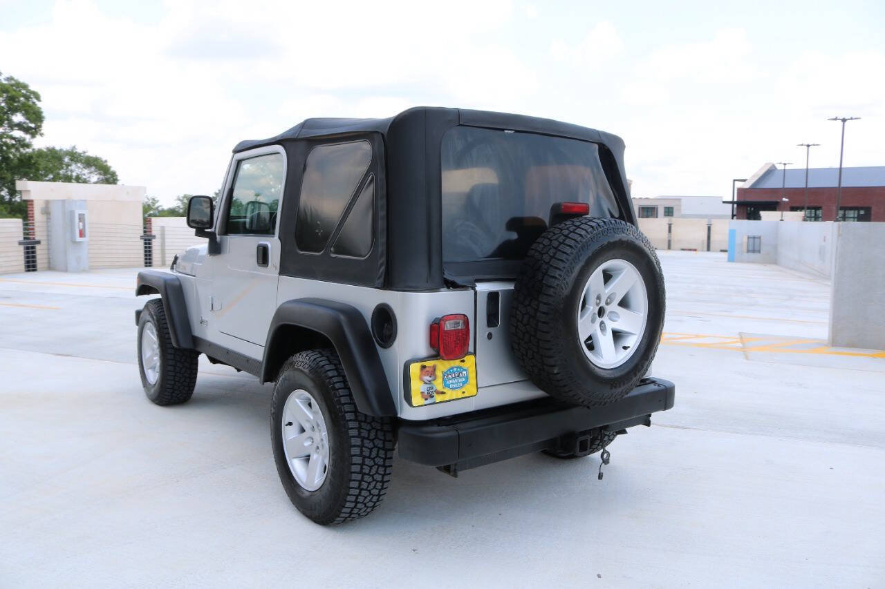 Used 2003 Jeep Wrangler Rubicon AWD/4WD image 27
