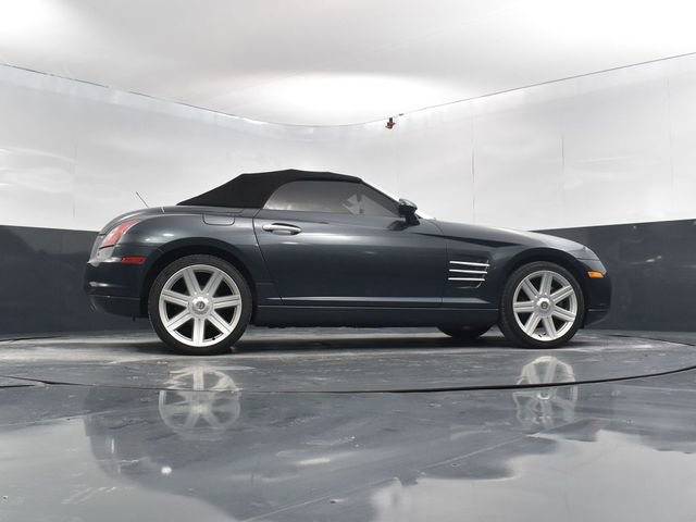 Used 2008 Chrysler Crossfire Limited image 46