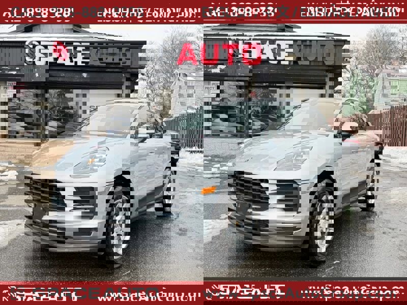 Used 2021 Porsche Macan AWD/4WD image 1