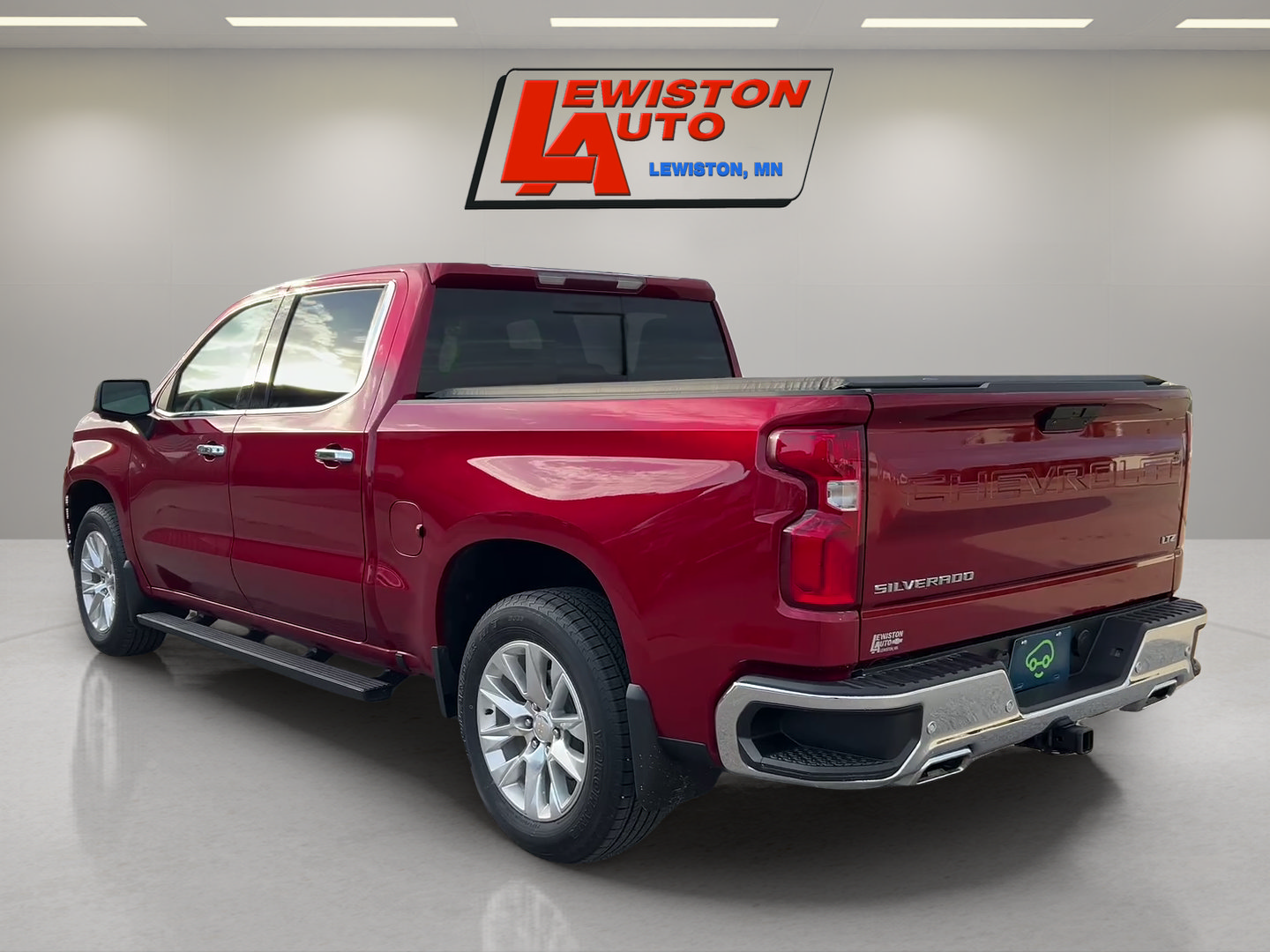 Certified 2021 Chevrolet Silverado 1500 LTZ AWD/4WD image 3
