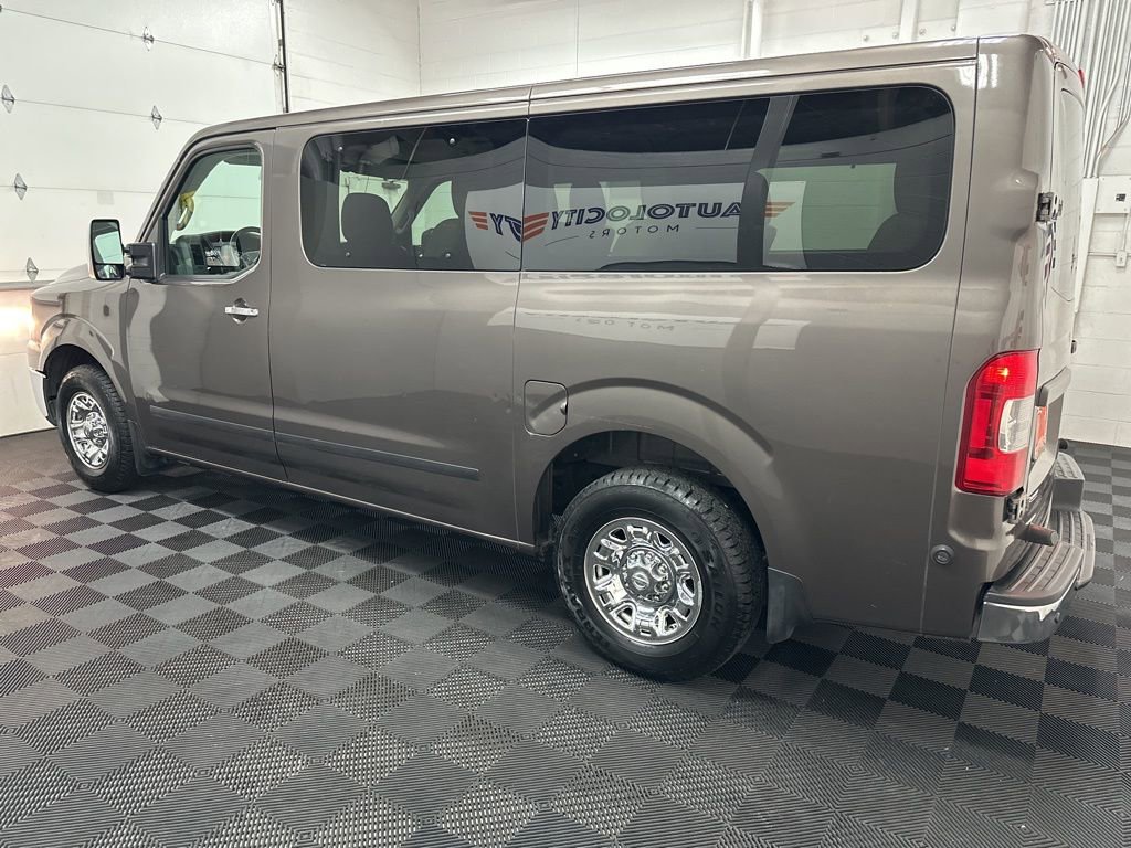Used 2015 Nissan NV 3500 SL w/ Technology Package image 6