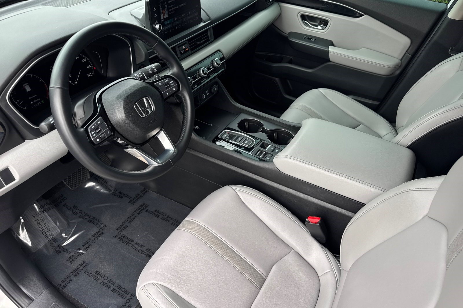 Certified 2025 Honda Pilot EX-L image 4