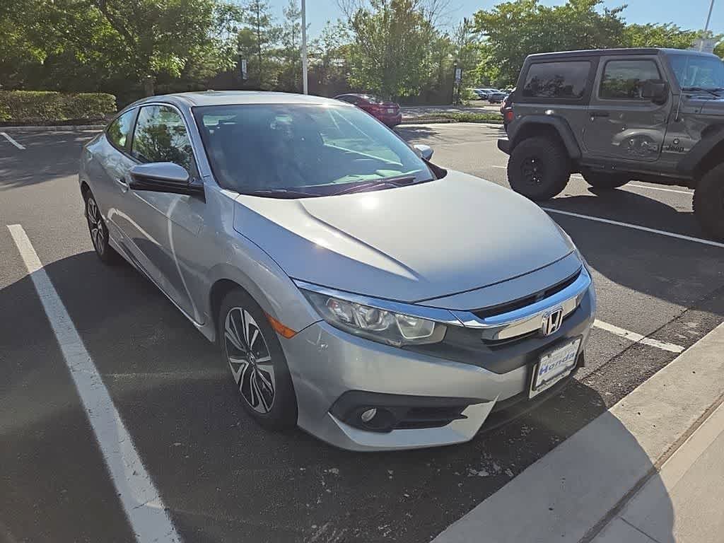 Used 2017 Honda Civic EX-T image 3