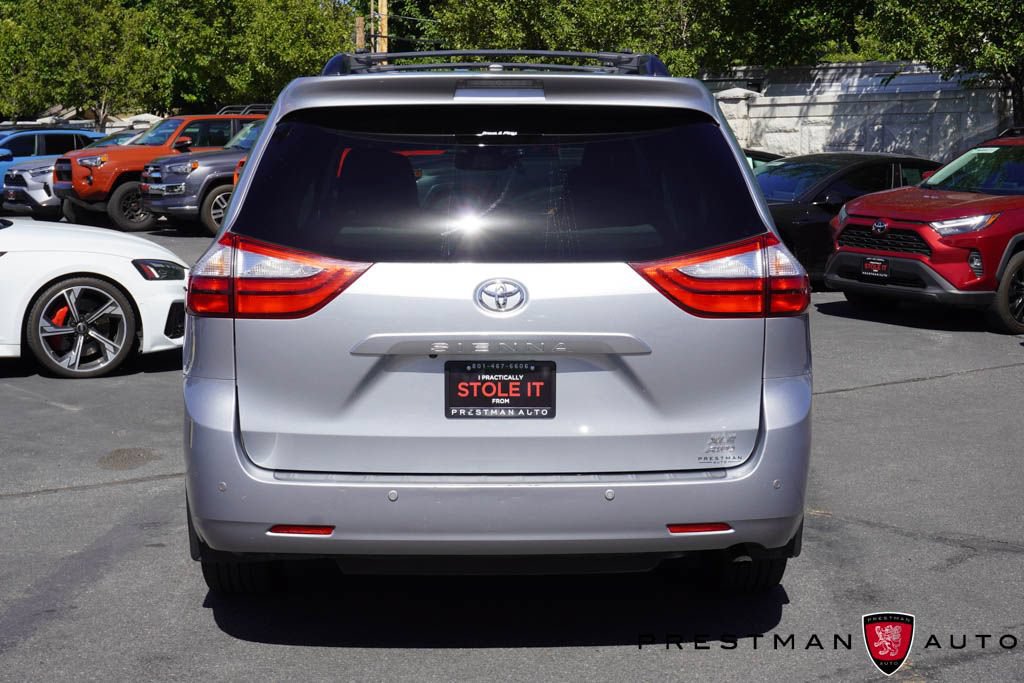 Used 2015 Toyota Sienna XLE w/ XLE Navigation Package AWD/4WD image 8