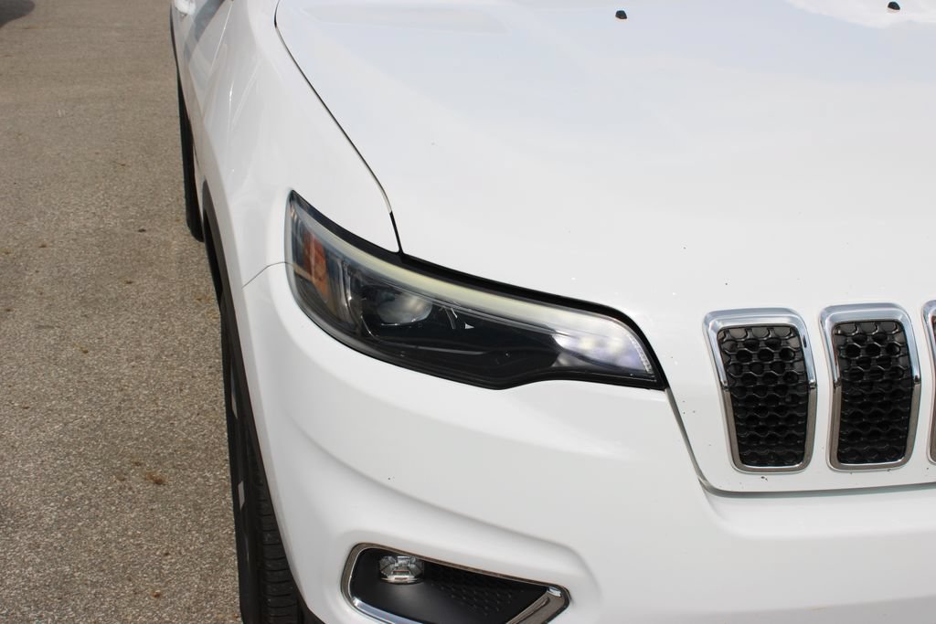Used 2019 Jeep Cherokee Limited w/ Luxury Group AWD/4WD image 5