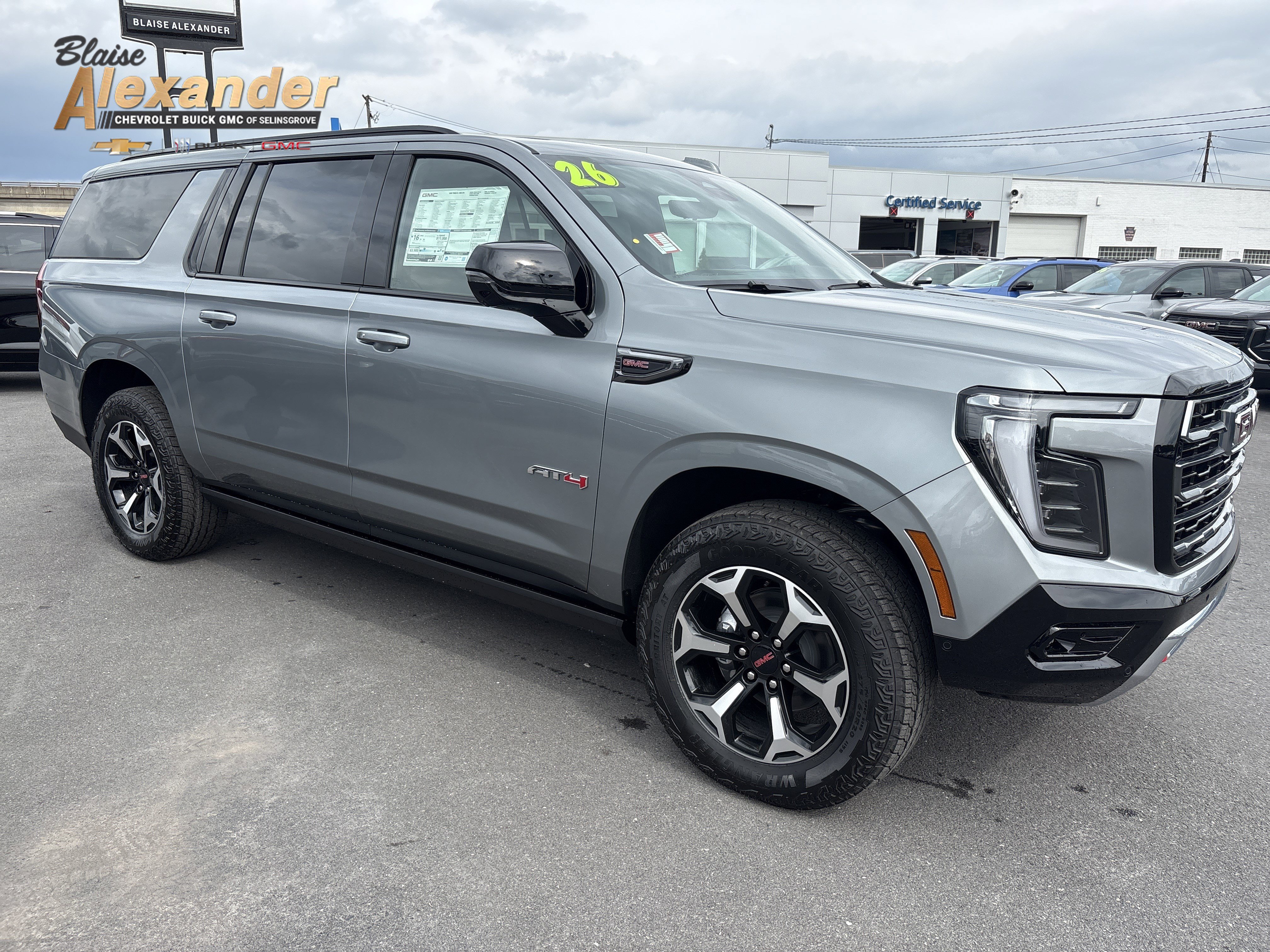 New 2026 GMC Yukon XL AT4 w/ AT4 Premium Plus Package