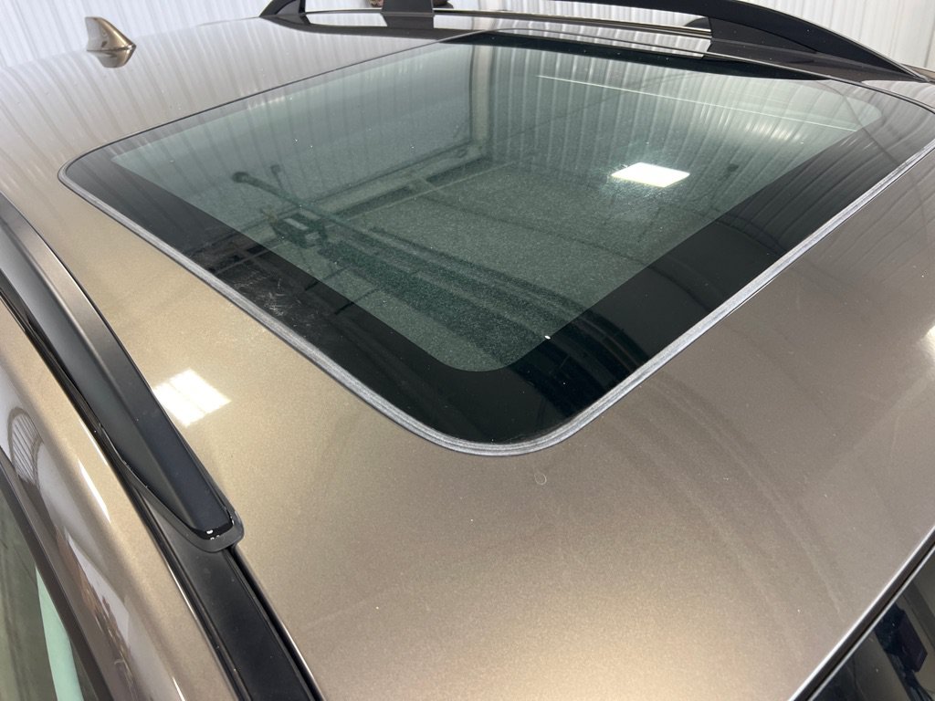Used 2018 Subaru Forester 2.5i Touring AWD/4WD image 9