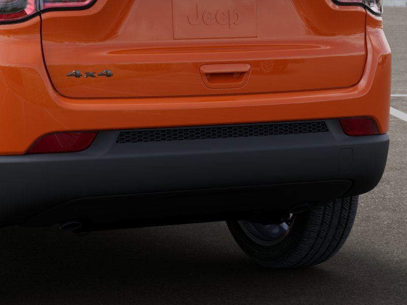 New 2026 Jeep Compass Latitude image 13