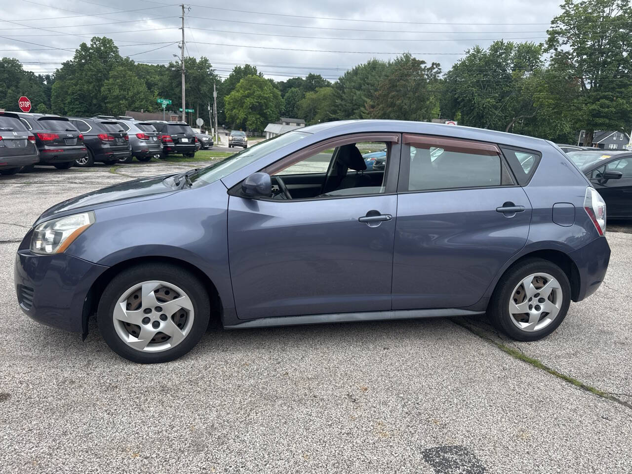 Used 2009 Pontiac Vibe w/ Preferred Package FWD image 4