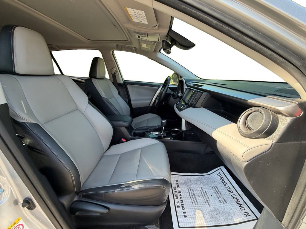 Used 2017 Toyota RAV4 Limited w/ Advanced Technology Package image 14