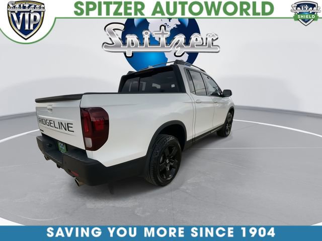 Used 2025 Honda Ridgeline Black Edition image 9