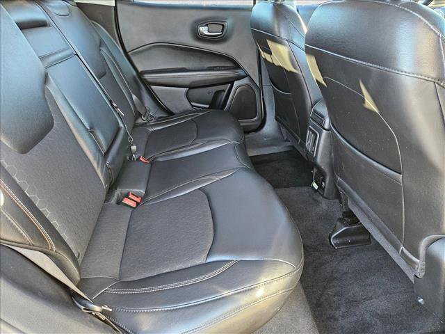 Used 2018 Jeep Compass Latitude w/ Popular Equipment Group image 18