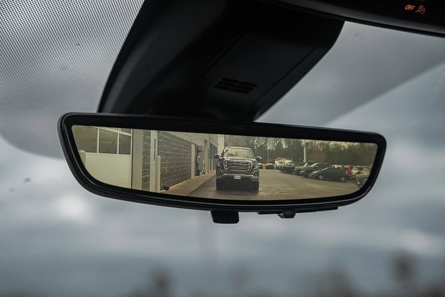 Used 2021 GMC Yukon Denali w/ Denali Premium Package image 56