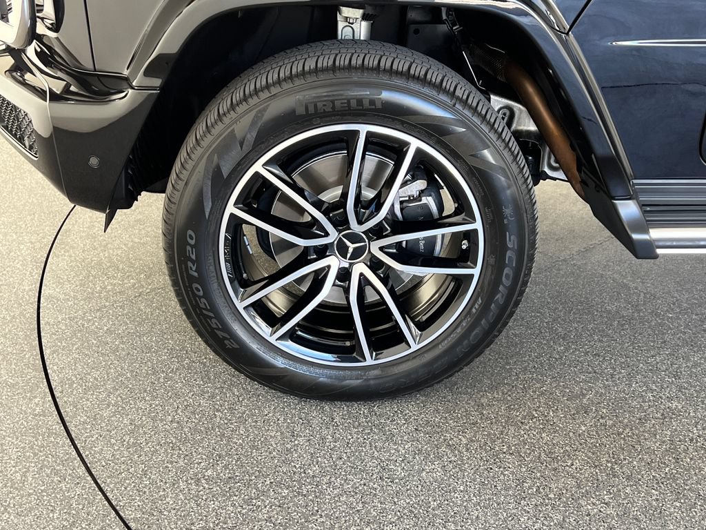 Used 2024 Mercedes-Benz G 550 image 28