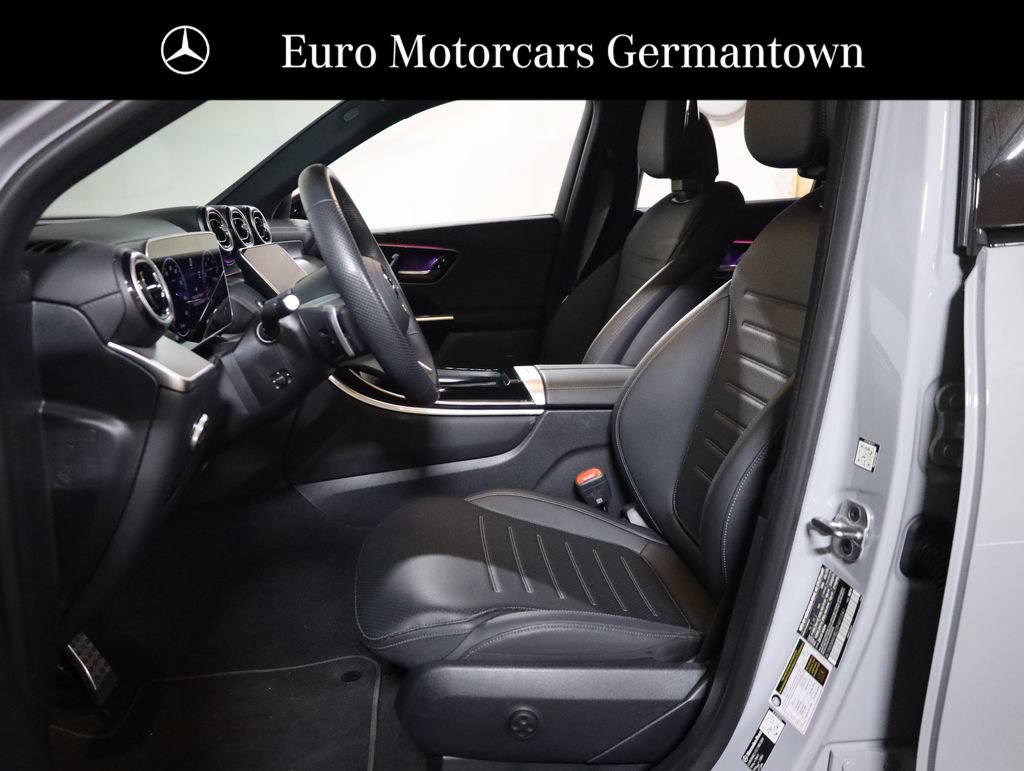 Used 2026 Mercedes-Benz GLC 300 4MATIC image 30