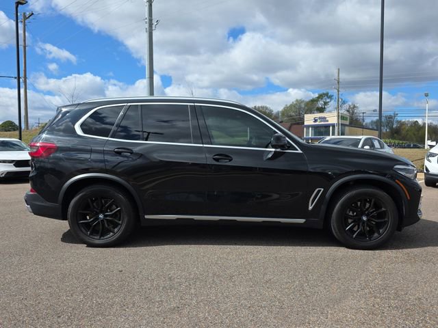 Used 2019 BMW X5 xDrive40i w/ Convenience Package image 2