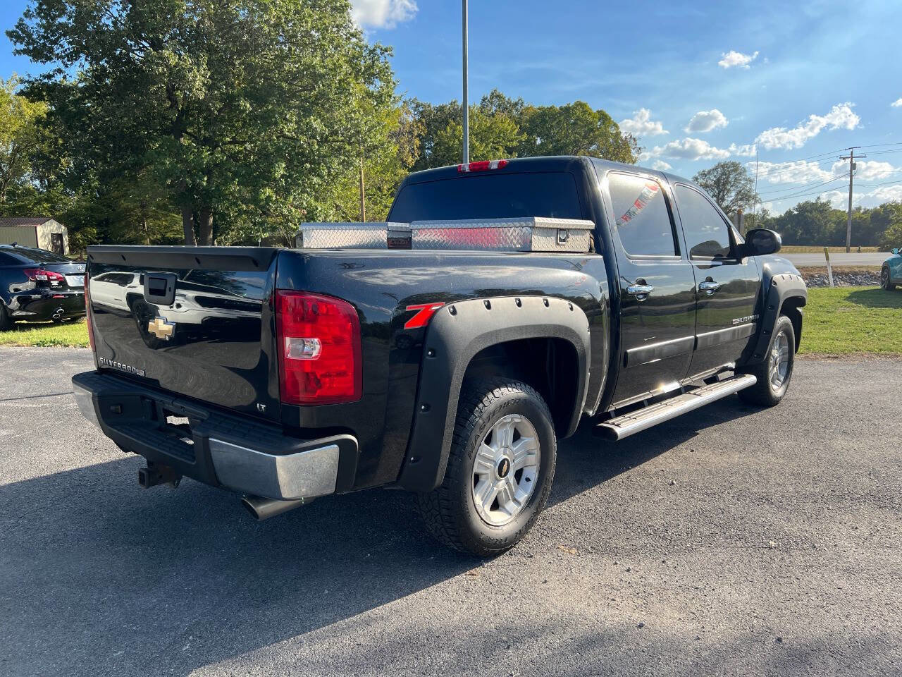 Used 2007 Chevrolet Silverado 1500 LT w/ 1LT Convenience Package image 5