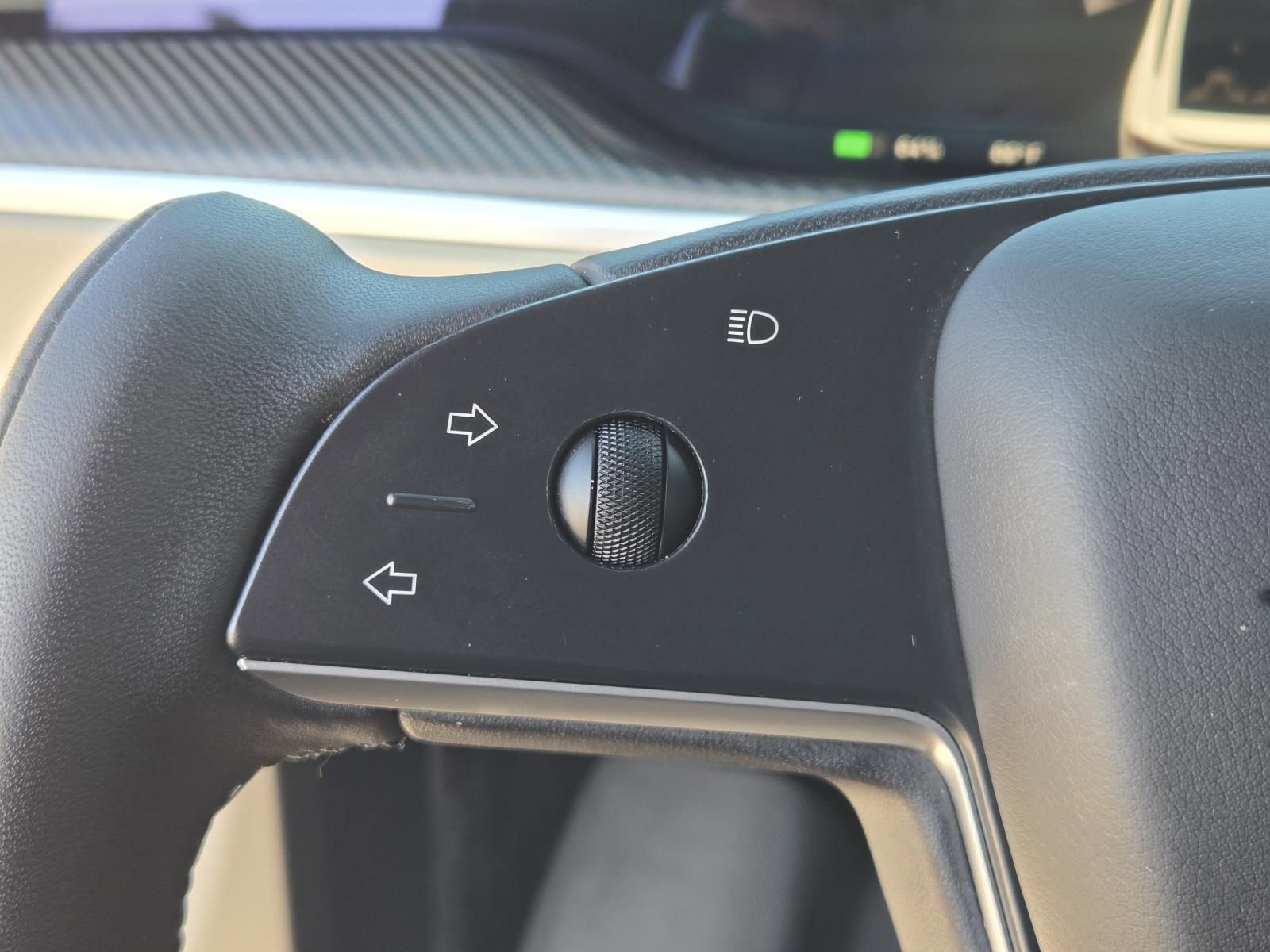 Used 2023 Tesla Model X Plaid image 15