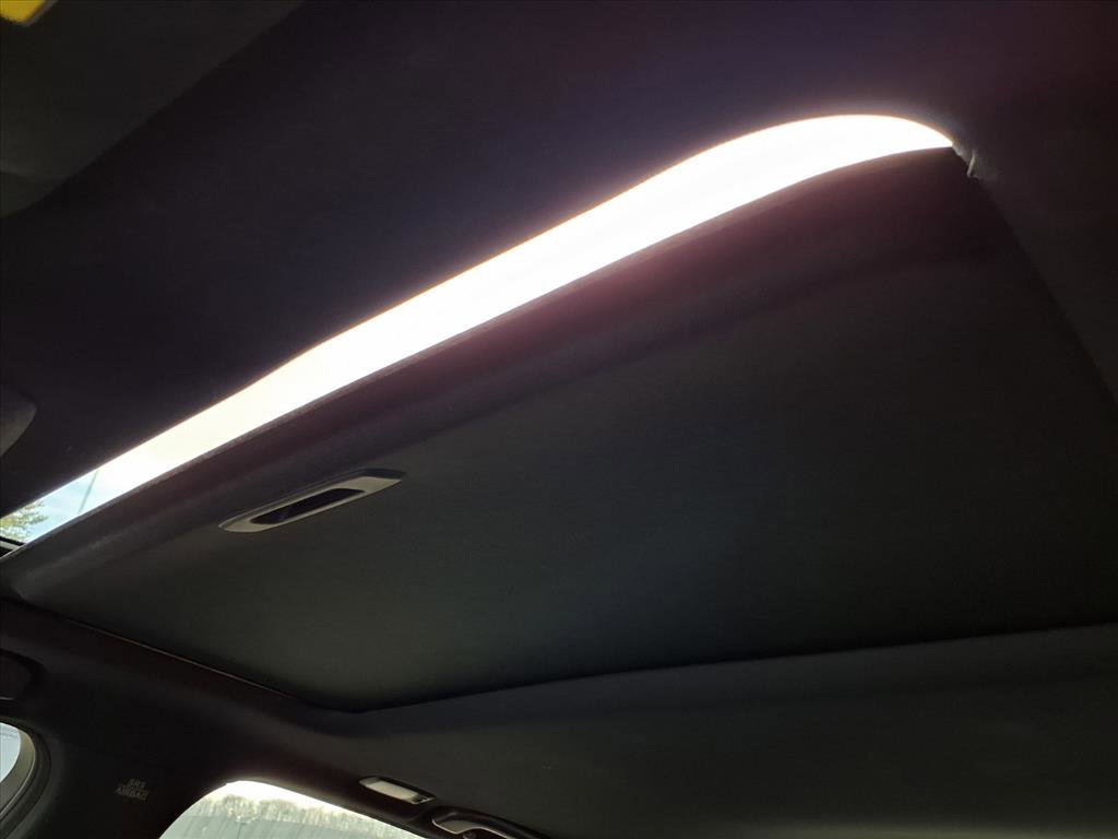 Used 2023 INFINITI Q50 Sensory image 23