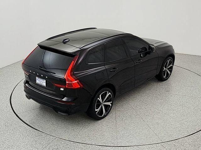 Used 2024 Volvo XC60 T8 Ultimate AWD/4WD image 35